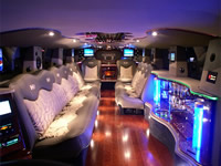 liverpool bar & club limousine hire